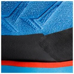 Chaussures De Trek Et Montagne Mammut Kento Tour High Gtx Women Gentian Dark Titanium -Magasin De Matériel De Camping En Plein Air 5bb00ce09fbd5fda3f15f0ef733f1063bc2695f2 E22MAMMCHA2215083 902