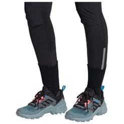 Chaussures De Randonnée Adidas Terrex Swift R3 Gtx W Cblack Grefiv Acired -Magasin De Matériel De Camping En Plein Air 6c8df3cfa6091dd4ed39d517c46c0fc3eb5728d8 H23ADIDCHA2247420 10