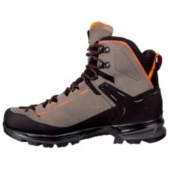Chaussures De Trek Et Montagne Salewa MTN Trainer 2 Mid GTX Bungee Cord Black -Magasin De Matériel De Camping En Plein Air 9d95df27f0048d4d72b537d7484c2f16c1c99dfe E22SALECHA2203960 3