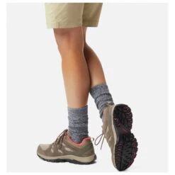 Chaussures De Randonnée Columbia Redmond III Wp Pebble Red Coral -Magasin De Matériel De Camping En Plein Air adc391753cfb5acf5f6d084c3ed82a56d49998ab E23COLUCHA3360556 901