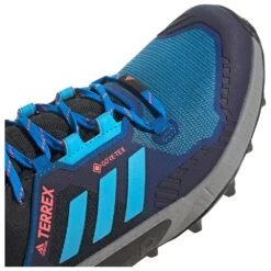 Chaussures De Randonnée Adidas Terrex Swift R3 Gtx Blue Rush Sky Rush Core Black -Magasin De Matériel De Camping En Plein Air ae138f6ad493b2ce80011fb2e83bbd48890823dd E22ADIDCHA1221365 902