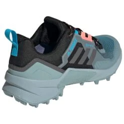 Chaussures De Randonnée Adidas Terrex Swift R3 Gtx W Cblack Grefiv Acired -Magasin De Matériel De Camping En Plein Air b5dbb168c70e6cec22d1d36ac68fef6800dd6200 H23ADIDCHA2247420 2