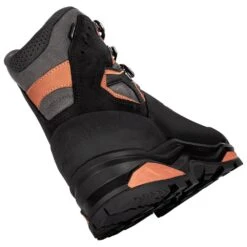 Chaussures De Trek Et Montagne Lowa Camino Evo Gtx Black Orange -Magasin De Matériel De Camping En Plein Air da94888141a3b3862b58fd7227404d08b13f6253 E22LOWACHA2204493 2